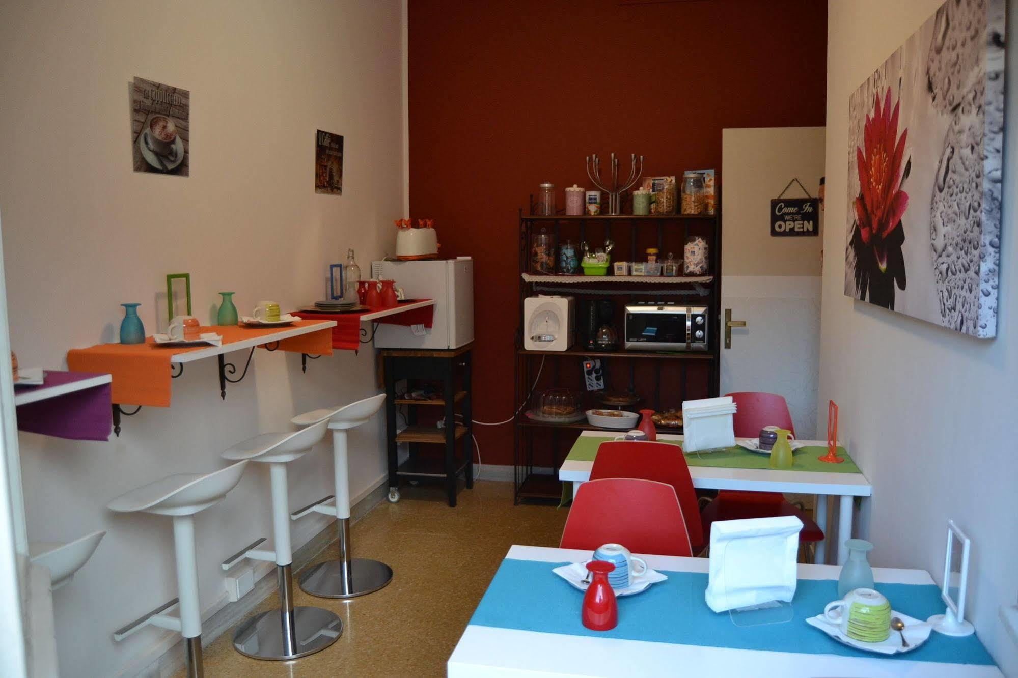 Central Avenue B&Bボローニャ エクステリア 写真